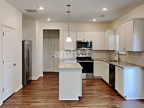 145 Cheatham Hill Ln in Dallas, GA - Building Photo - Building Photo