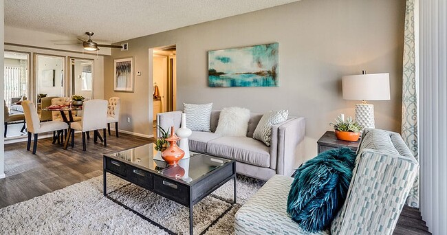 Cielo Apartments in Phoenix, AZ - Building Photo - Building Photo