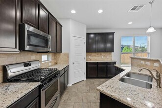 9924 Milla Cir in Austin, TX - Building Photo - Building Photo