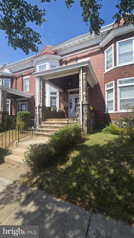 property at 2322 Harlem Ave