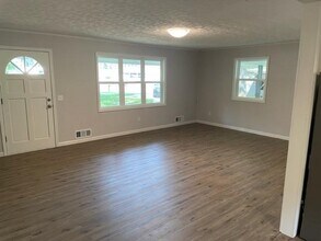 135 GA-52 in Dahlonega, GA - Building Photo - Building Photo