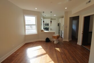 956 N Winchester Ave in Chicago, IL - Building Photo - Building Photo