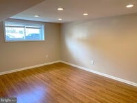 8909 Alton St photo'