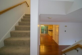 305 Salem St in Woburn, MA - Building Photo - Building Photo