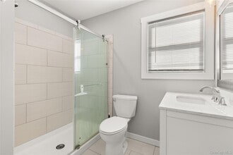 341 Main St in Islip, NY - Building Photo - Building Photo