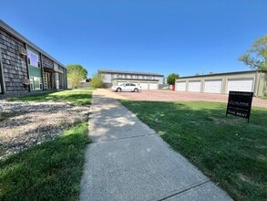 3505 S Hawthorne Ave in Sioux Falls, SD - Building Photo - Building Photo