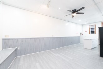 317 Branch Ave in Providence, RI - Foto de edificio - Building Photo