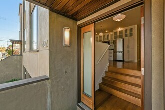 420 Cornell Ave in Albany, CA - Building Photo - Building Photo