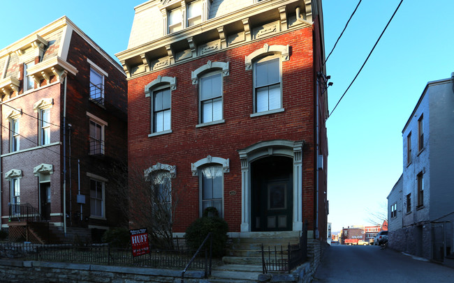 809 Scott St in Covington, KY - Building Photo - Building Photo