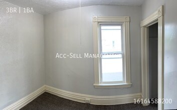 801 Crosby St NW in Grand Rapids, MI - Building Photo - Building Photo