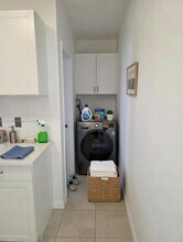 632 NW 14th Terrace in Fort Lauderdale, FL - Building Photo - Building Photo