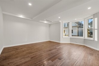 1 School St in Manchester by the Sea, MA - Building Photo - Building Photo