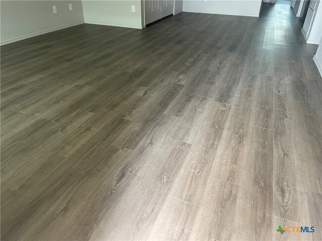 property at 547 Lost Trl
