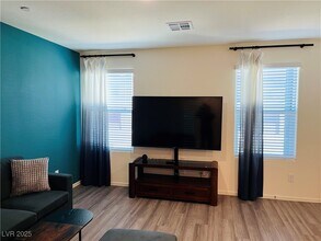 4862 Orchid Rdg Ave in Las Vegas, NV - Building Photo - Building Photo