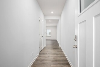 6363 Darby Plns St in Columbus, OH - Building Photo - Building Photo