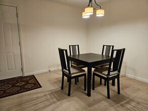 4711B Dunbarton Rd in Mount Laurel, NJ - Building Photo - Building Photo