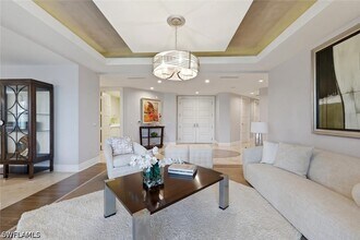 4501 Gulf Shore Blvd N in Naples, FL - Building Photo - Building Photo