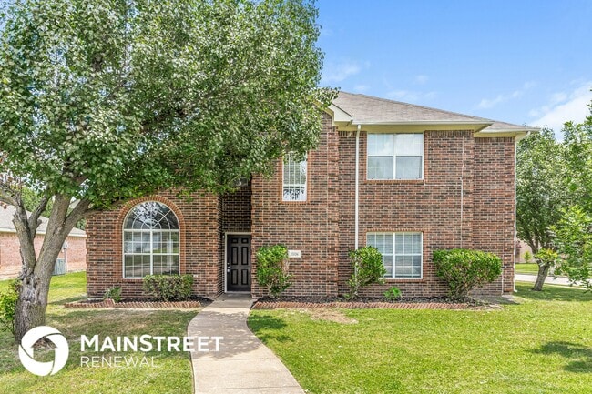 property at 7006 Cottonwood Cir