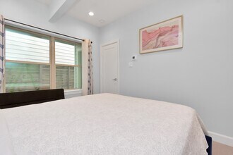 3310 Pease St in Houston, TX - Building Photo - Building Photo