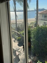 1804 E Ocean Blvd, Unit A in Long Beach, CA - Building Photo - Building Photo