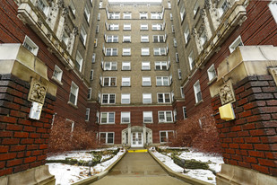 King Edward 4609 Apartments