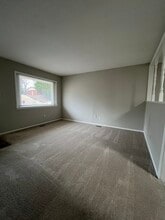 341 Echodale Dr in Charlotte, NC - Building Photo - Building Photo