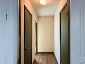 2117 Main St in Cazenovia, NY - Building Photo - Building Photo