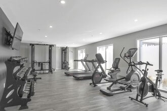 Urban West in Pointe-claire, QC - Foto de edificio - Building Photo