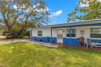 1762 S M.L.K. Jr Ave in Clearwater, FL - Building Photo - Building Photo