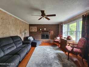 167 Peninsula Manor Rd in Hubert, NC - Building Photo - Building Photo