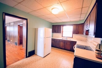500 NE Wilson Ave in Topeka, KS - Building Photo - Building Photo