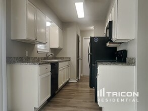 12230 Haroldson Forest Dr in Houston, TX - Building Photo - Building Photo