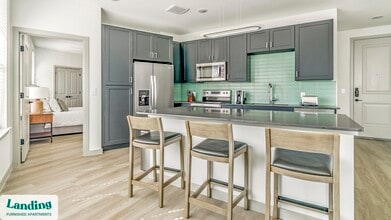 91 Jensen Dr, Unit 2303 in Houston, TX - Building Photo - Building Photo