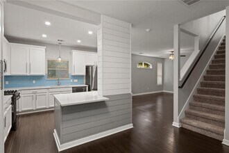 8505 Winterstein Dr in Austin, TX - Building Photo - Building Photo