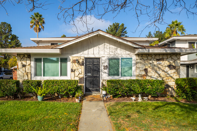 5487 Judith St in San Jose, CA - Foto de edificio - Building Photo