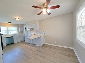 101 Emerson Dr in Schaumburg, IL - Building Photo - Building Photo