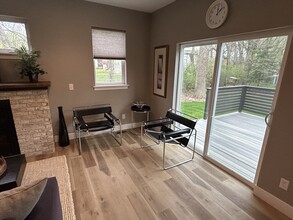 311 Femrite Dr in Monona, WI - Building Photo - Building Photo