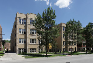 1118-28 E. Hyde Park Blvd. Apartamentos