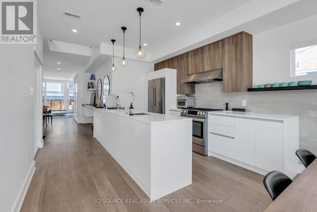 property at 103 Armstrong St