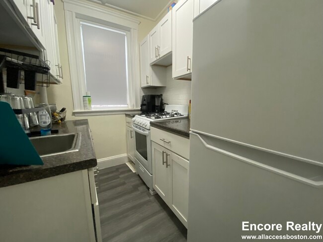 160 Ipswich St, Unit 1175-23 in Boston, MA - Building Photo - Building Photo