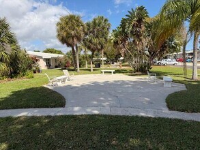 3801 NE 22nd Terrace in Lighthouse Point, FL - Building Photo - Building Photo
