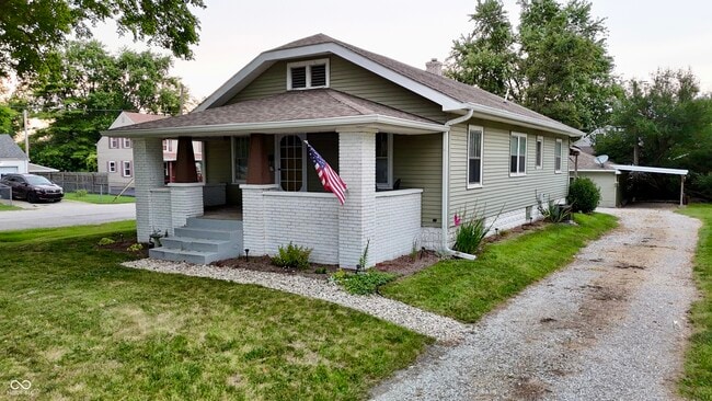 property at 302 E Troy Ave