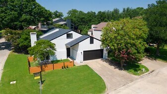 6701 Beth Ct in Garland, TX - Building Photo