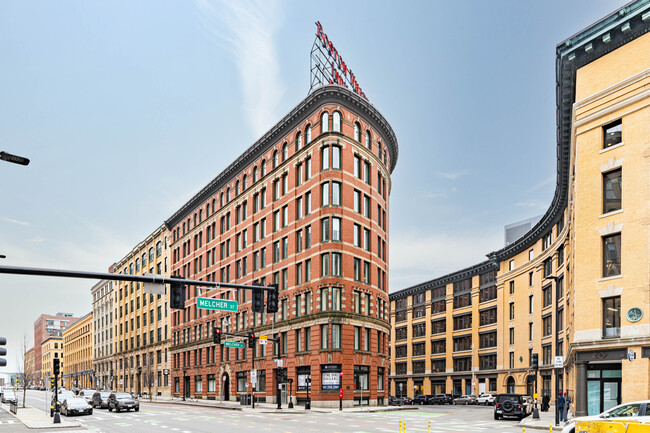 263 Summer St in Boston, MA - Building Photo - Building Photo