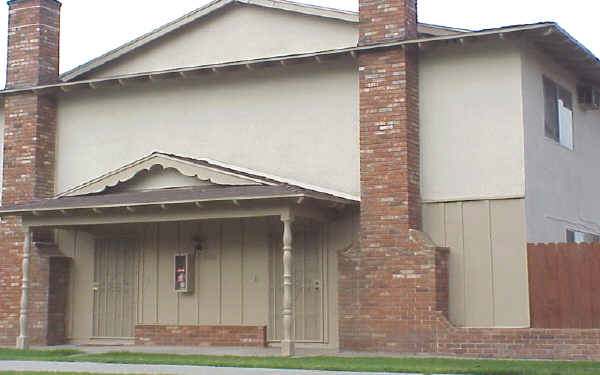 3009 Elgin Dr in Riverside, CA - Building Photo - Building Photo