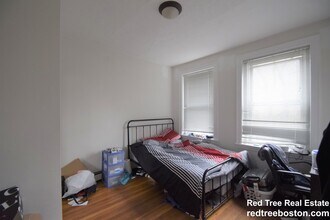 73 Thatcher St in Brookline, MA - Building Photo - Building Photo