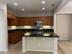 31241 Euclid Loop in Winchester, CA - Building Photo - Building Photo