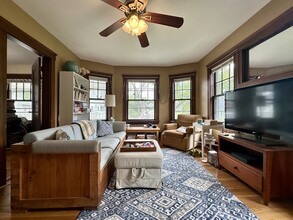 88 Oakland St, Unit 88 in Boston, MA - Building Photo - Building Photo