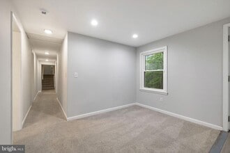 247 Marsden Hts Rd in Linden, VA - Building Photo - Building Photo