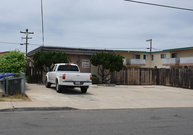 590 7th St in Imperial Beach, CA - Building Photo - Building Photo